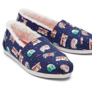 Toms NWOT Alpargata Navy Paper Source Holiday Campers Faux Fur Shoes
